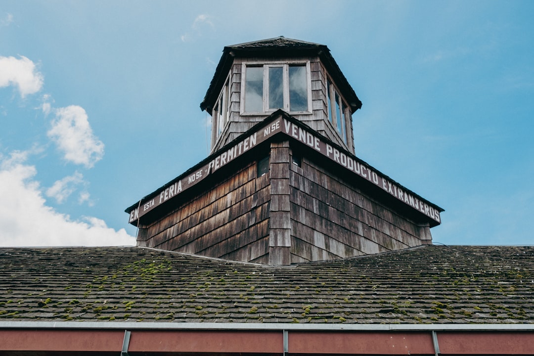 Explore Dalcahue: A Serene Gateway to Chiloé Culture