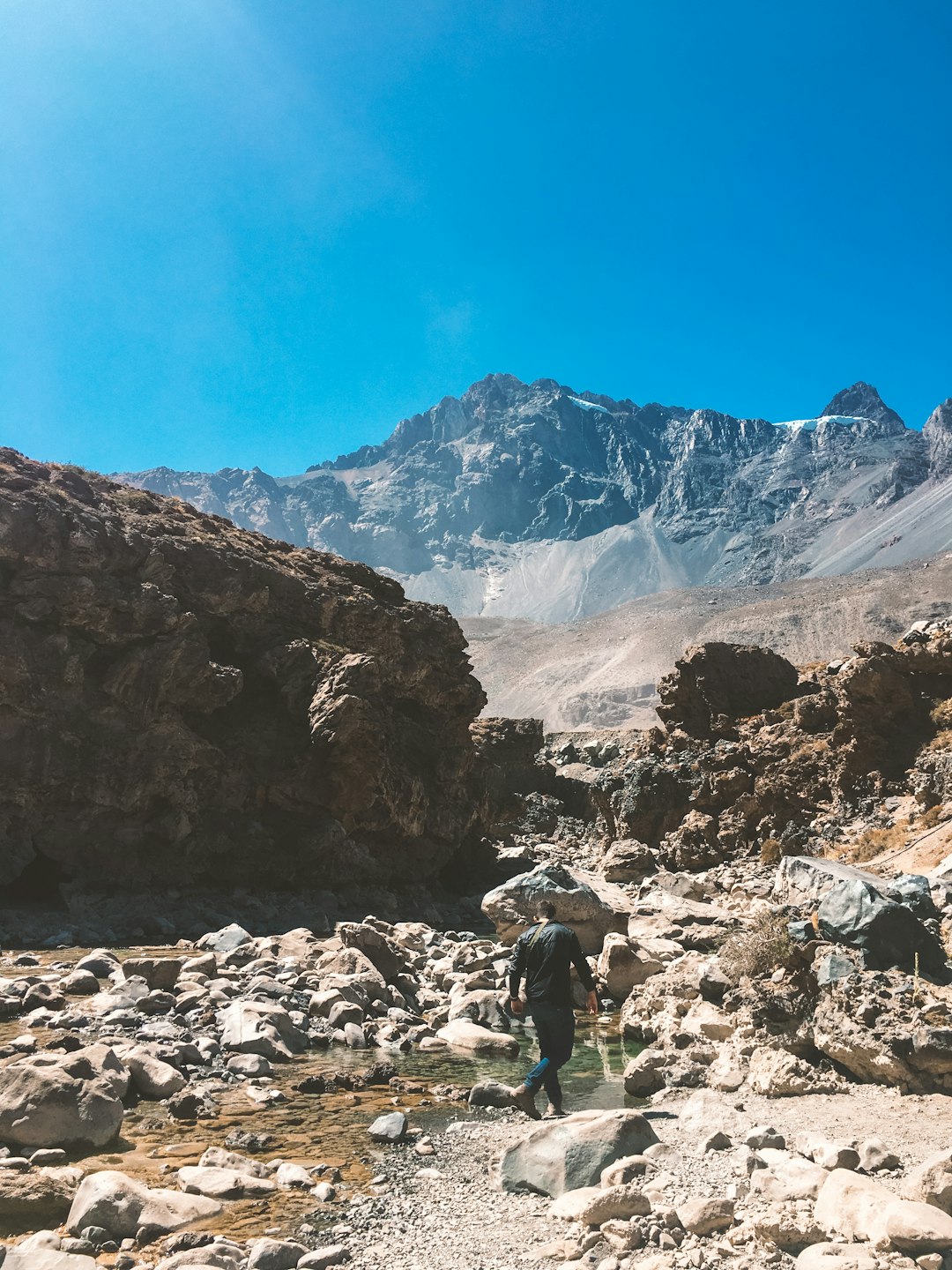 Explore Cajón del Maipo: A Hidden Gem in the Andes