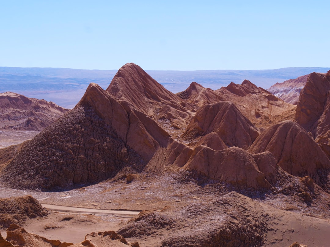 Exploring Salar de Atacama: Chile's Breathtaking Salt Flat