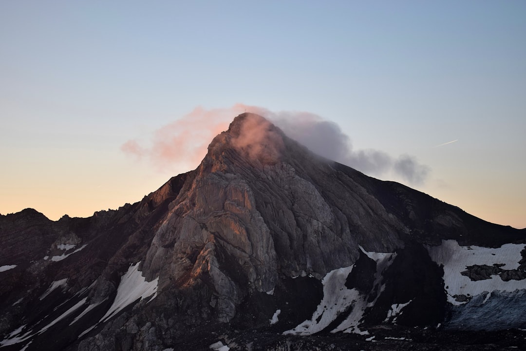 Explore Cerro Navia: Santiago's Vibrant Hidden Gem